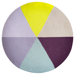 Jumbo Pinwheel Knit Round Cushion