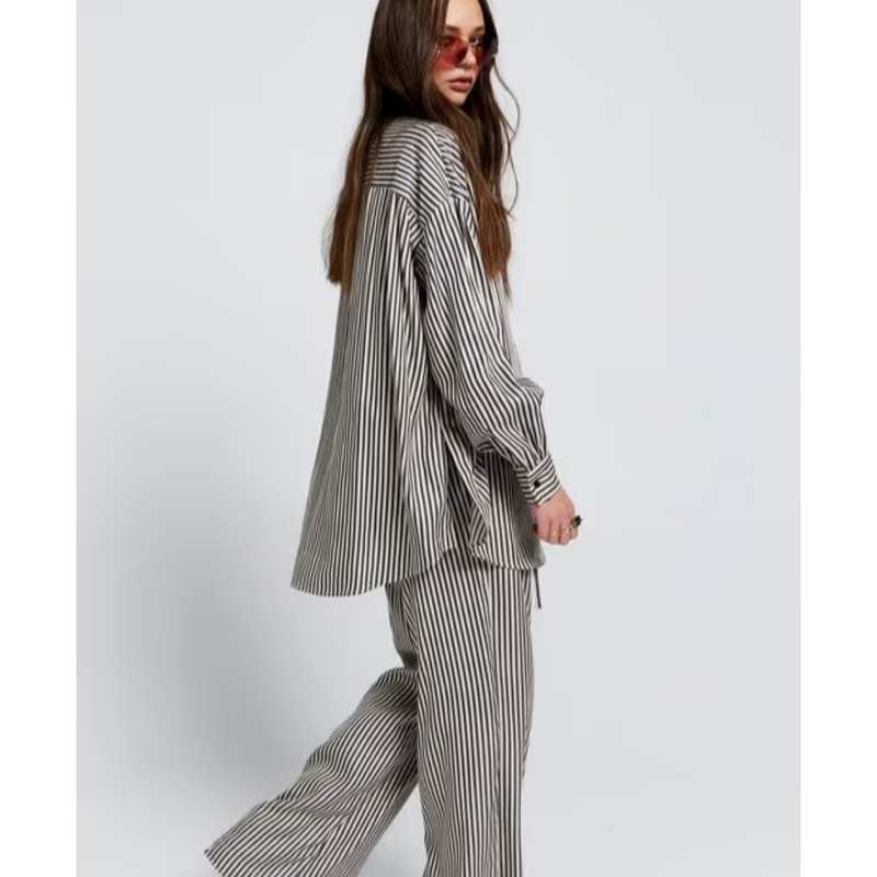 Oversized Walker Shirt - Black Stripe