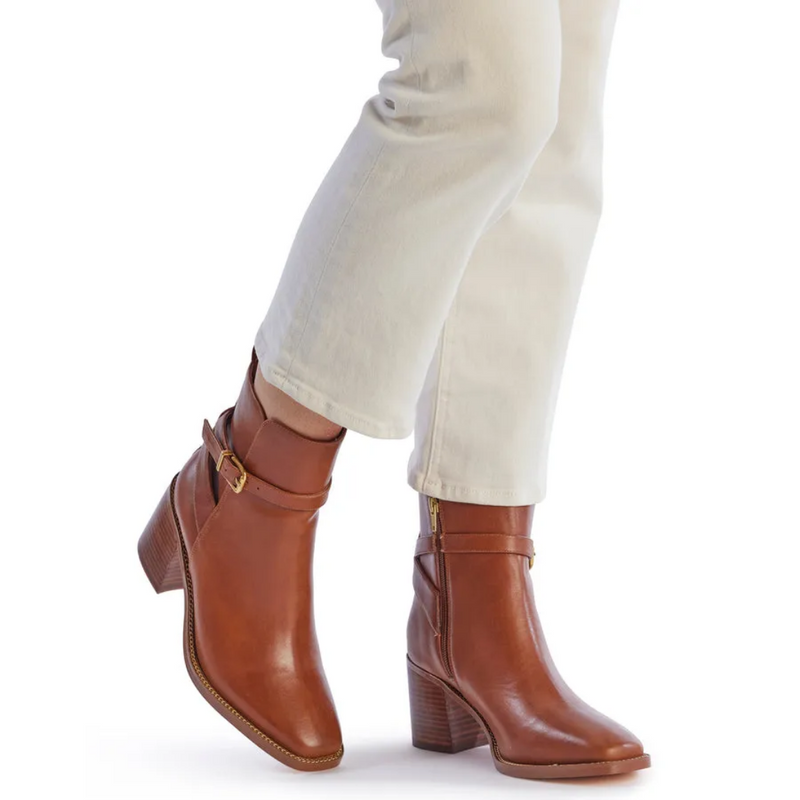 Caitlin Boot -Tan