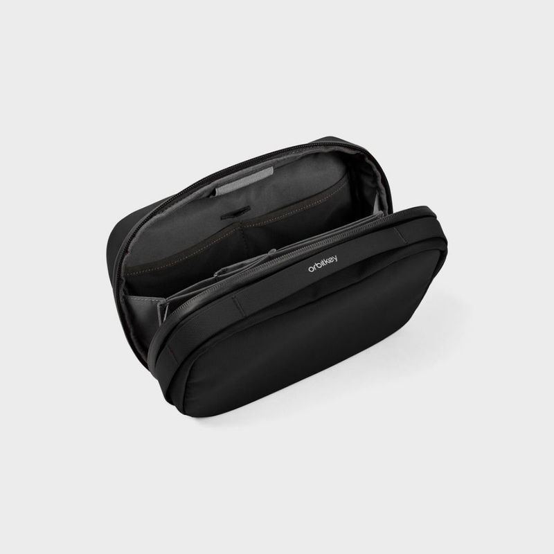 2-in-1 Tech Pouch - Black