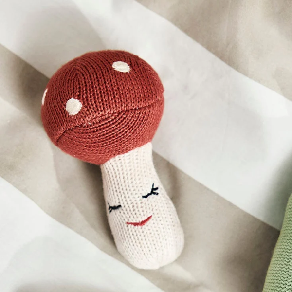 Mushroom Rattle - Off White/Red