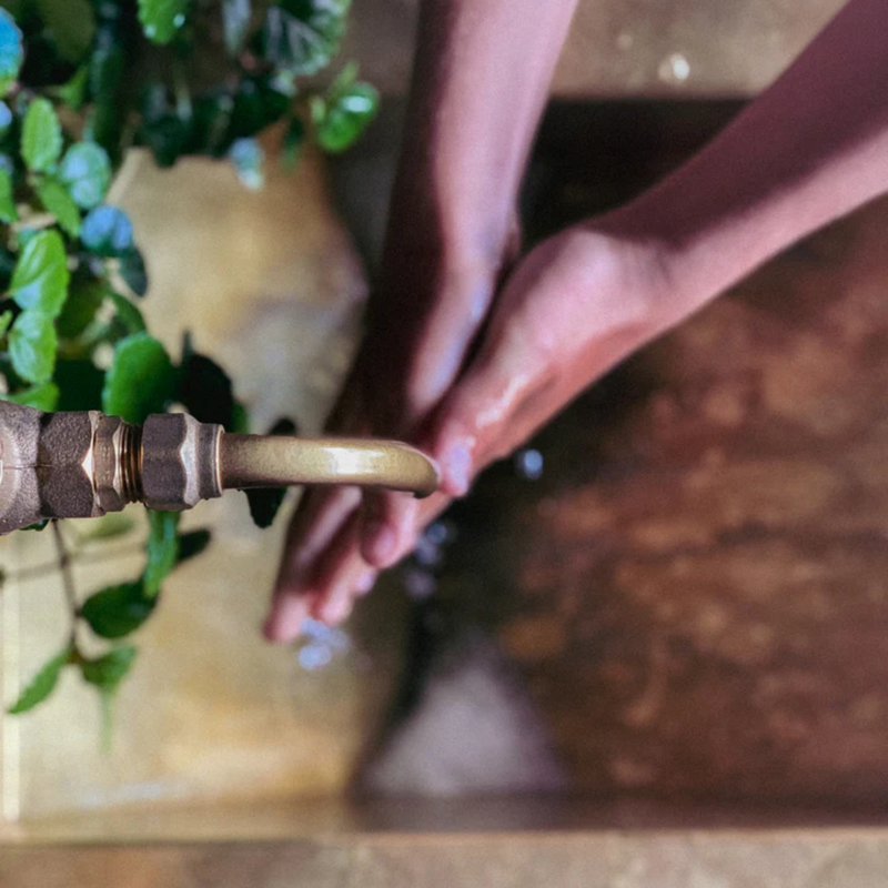 REPAIR Hand Wash - Hoheria, Pōhutukawa + Mandarin