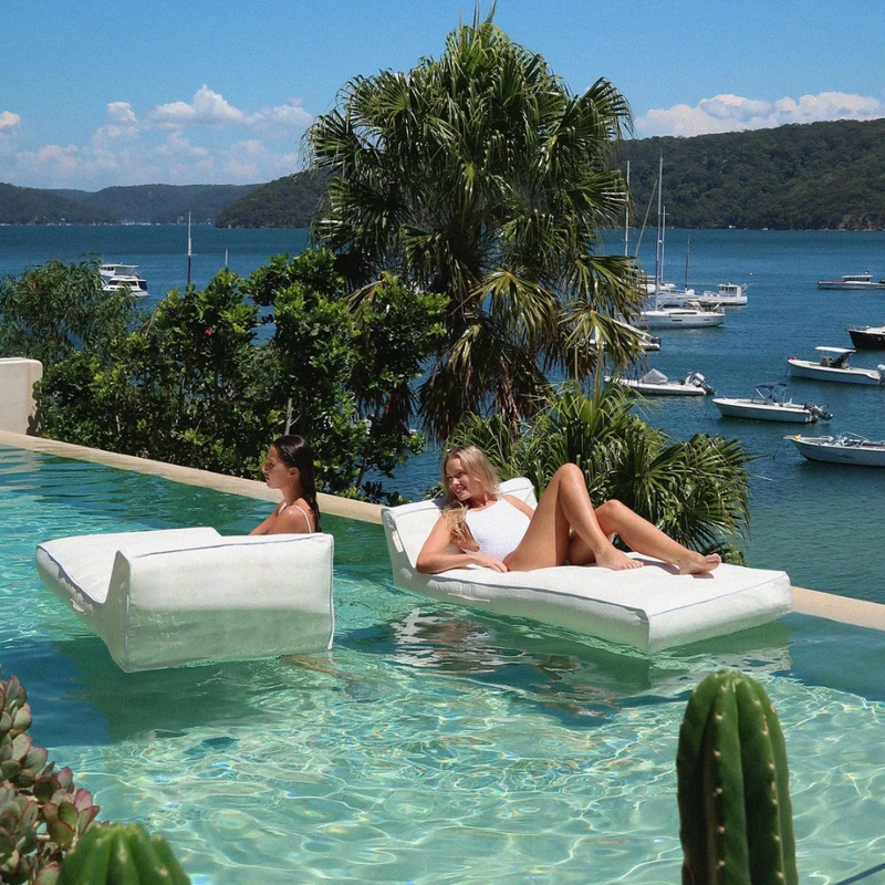 Luxe Lie-on Lounger - Casa Blanca