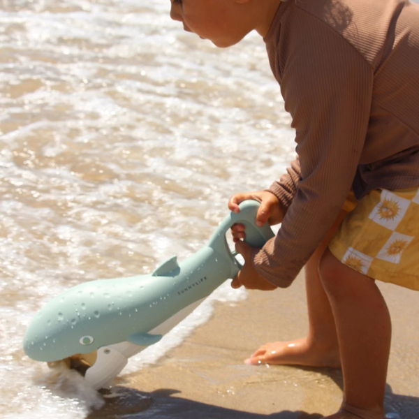 Sand Claws Whale - Green