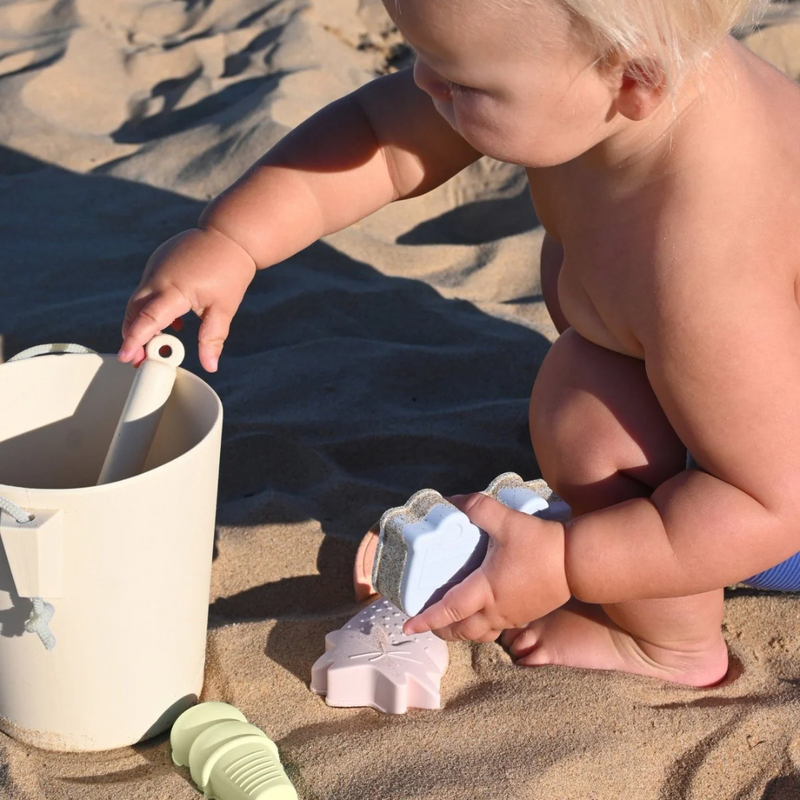 Silicone Bucket and Spade Set - Apple Sorbet Multi
