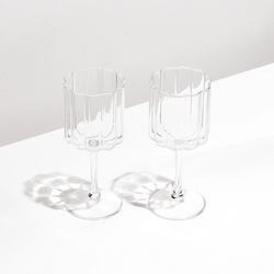 Wave Wine Glass Set - Clear