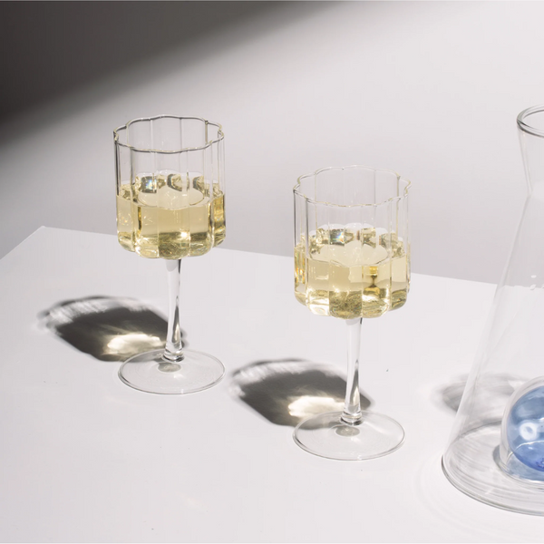 Wave Wine Glass Set - Clear